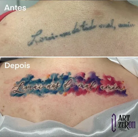 Antes e depois: frase "Livrai-nos do mal, amém" nas costas, com a letra refeita sobre um fundo de aquarela colorida